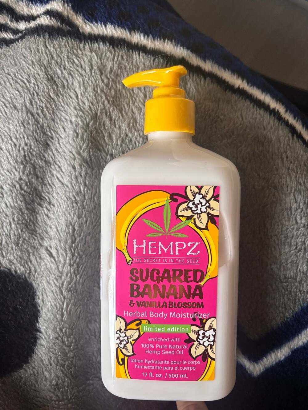 Hempz Treats Orange Dream Cupcake Delicious Body Lotion 16.5 oz Hemp Seed